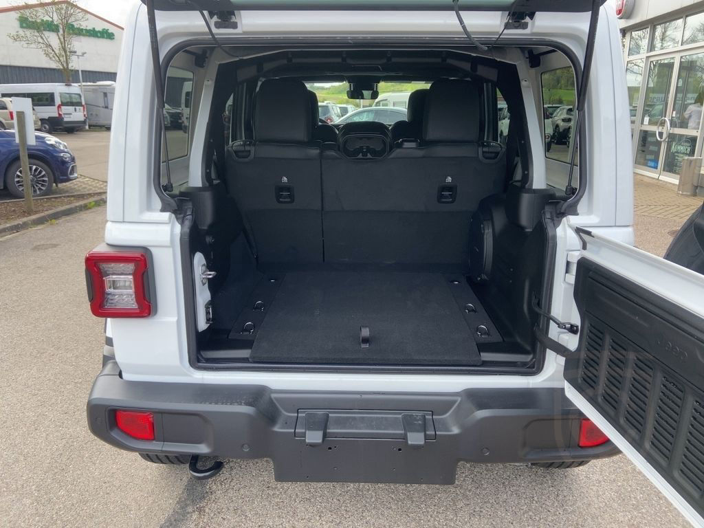 Jeep Wrangler Sahara 2.0l 272 PS, Sky Power Dach