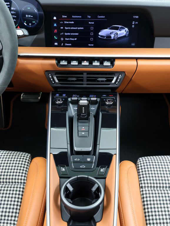 Porsche 911 Turbo S / Heritage Design Classic package