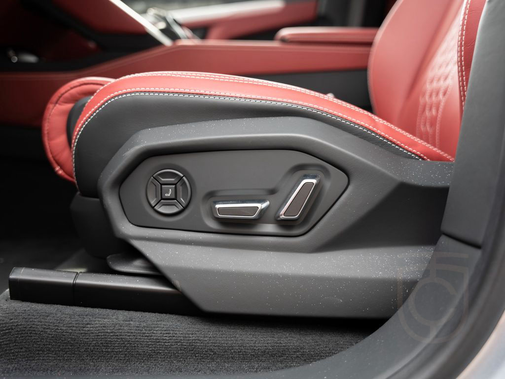 Lamborghini Urus S | Carbon Interior | Night Vision