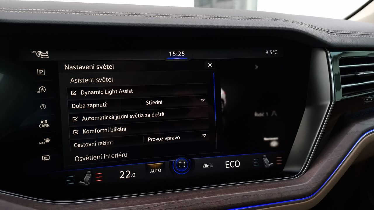 Volkswagen Touareg 4.0 V8