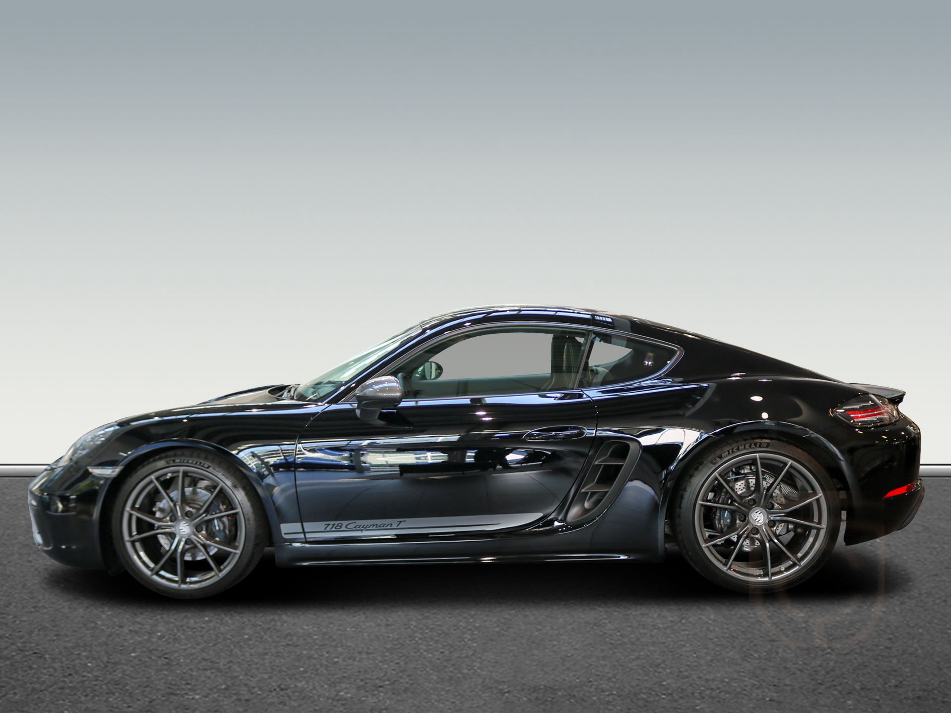 Porsche 718 Cayman T