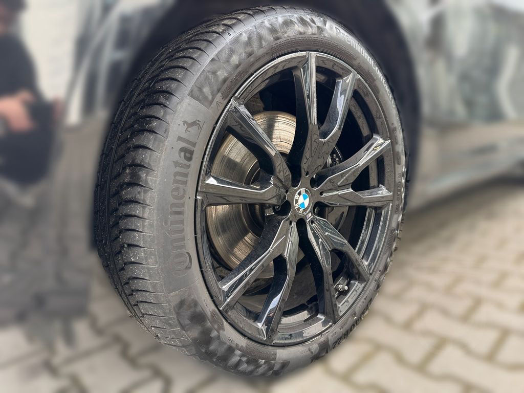 BMW X7 xDrive40d M SPORTPAKET PRO+ICONIC GLOW+AHK