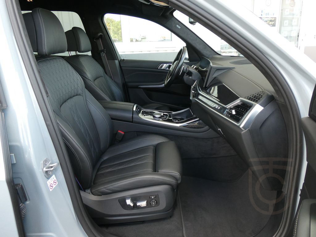 BMW X7 xDrive 40 i M Sport Panorama Head-Up