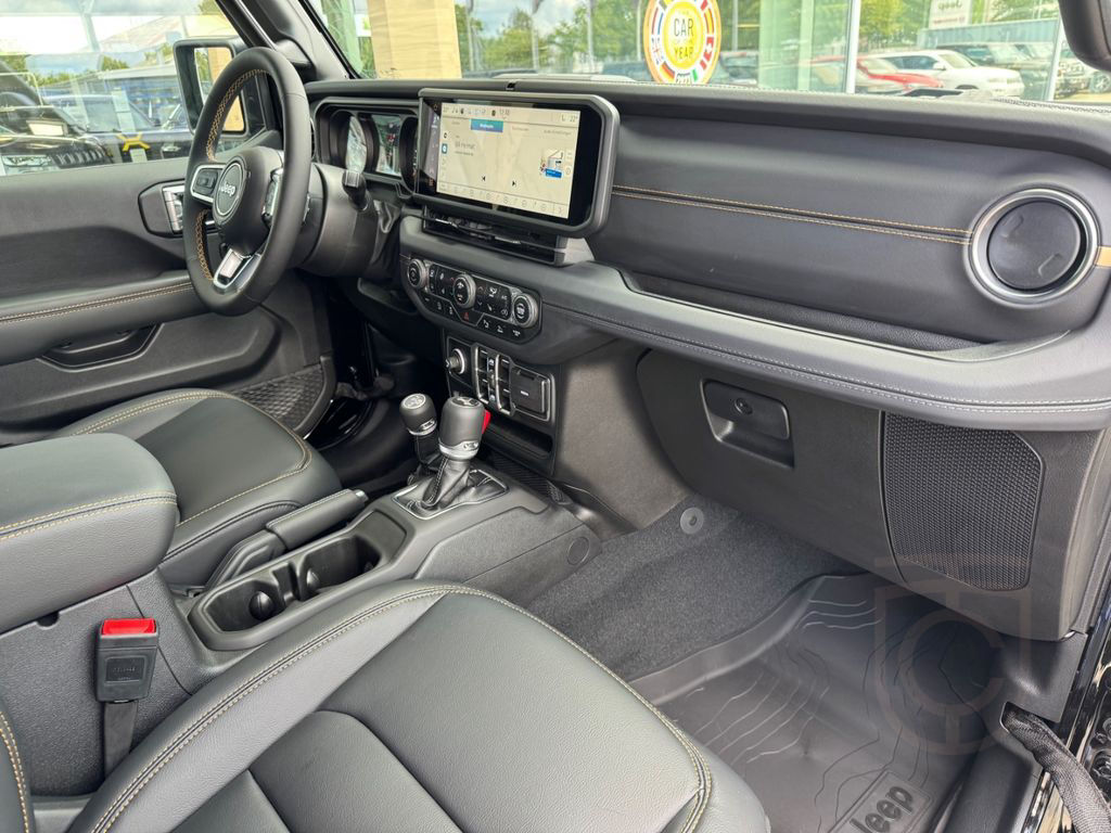 Jeep Wrangler 2.0 Unlim. Sahara Umbau SKY One Touch H