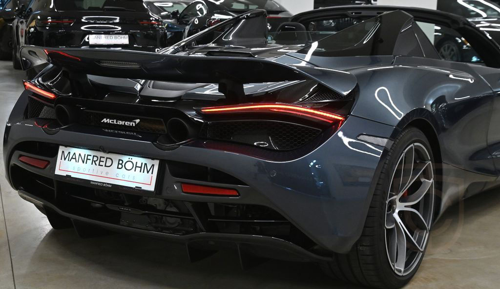 McLaren 720S Spider Performance Pack