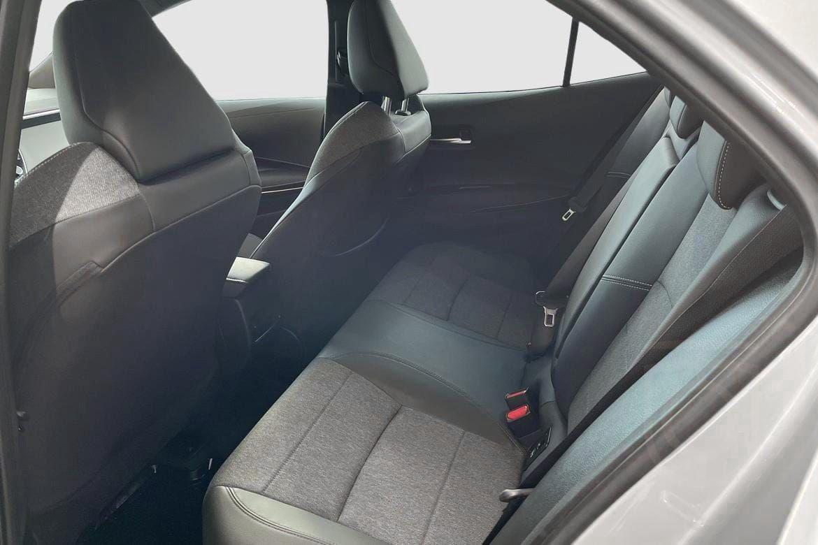 Toyota Corolla Hybrid 1,8 5D STYLE PLUSPAKET