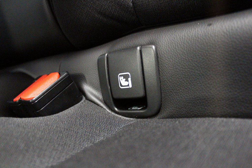 Volvo XC60 T5 AWD Momentum KAMPANJ RÄNTA 2,99% Aut VOC Dragkrok Navi 250hk