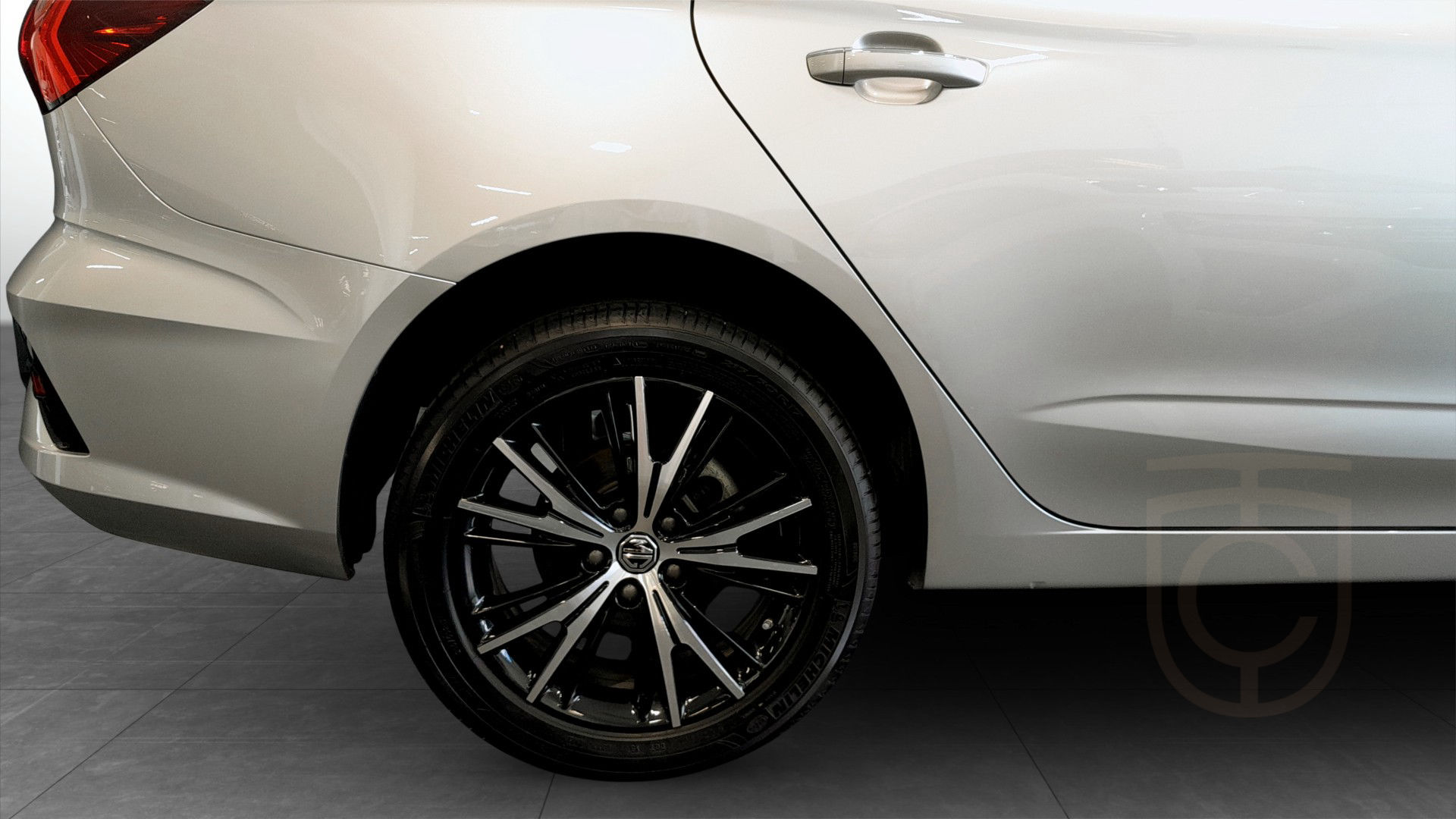 MG 5 Standard Range