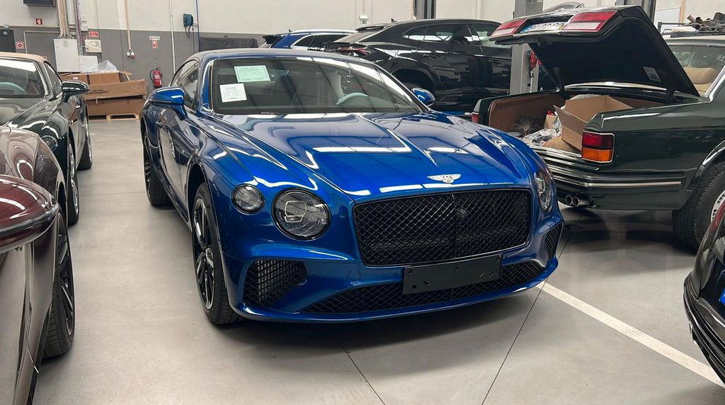 Bentley Continental GT V8