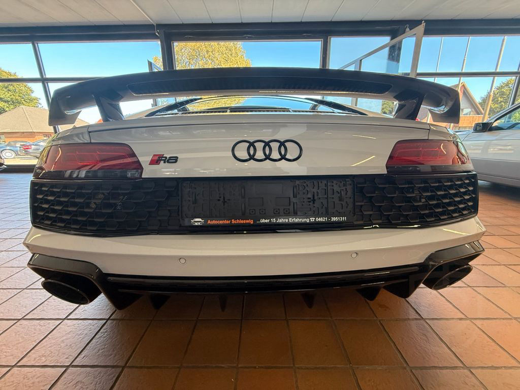 Audi R8 Coupe 5.2 FSI quattro performance/K.Brem/Carb