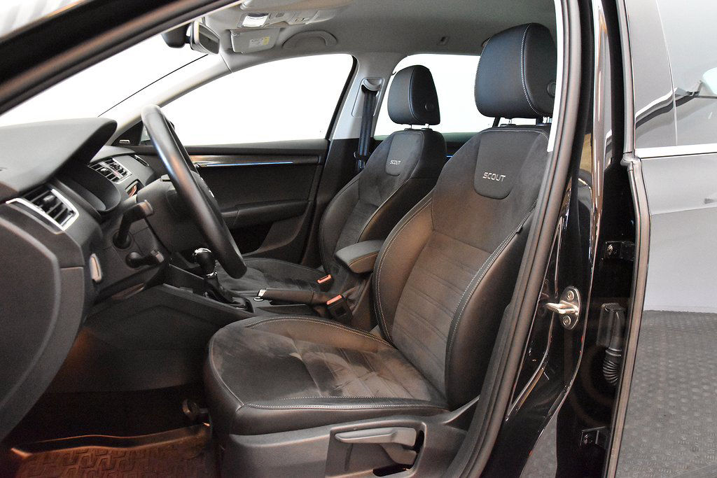 Skoda Octavia Scout 2.0 TDI 4x4 DSG Premium Nav Värmare Drag
