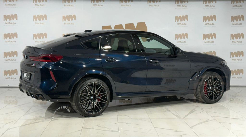 BMW X6 M Competition M Driver´s Carbon Pano