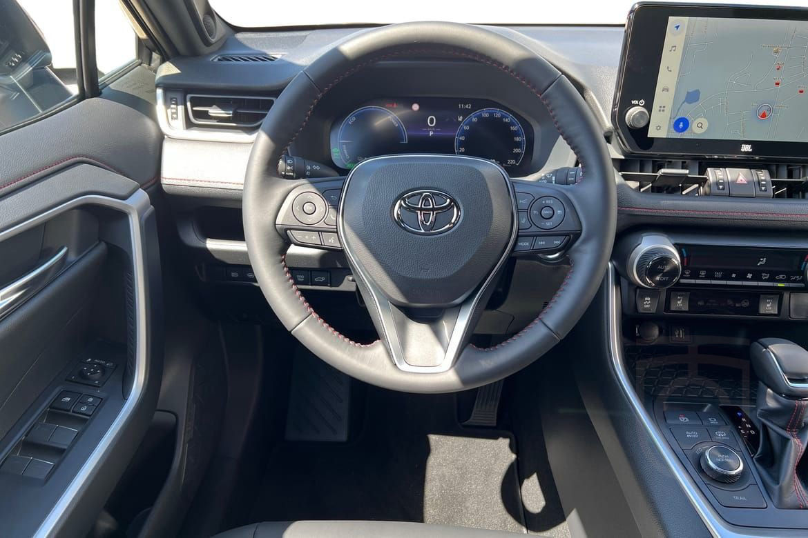Toyota RAV4 Plug-in Hybrid X-Edition JBL