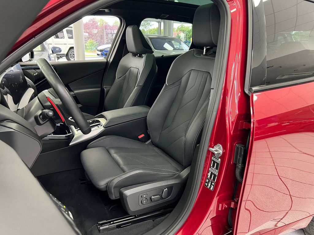 BMW X3 M50 xD*PANO*H-K*STHZG*MEMO*ICONIC*AHK*360°