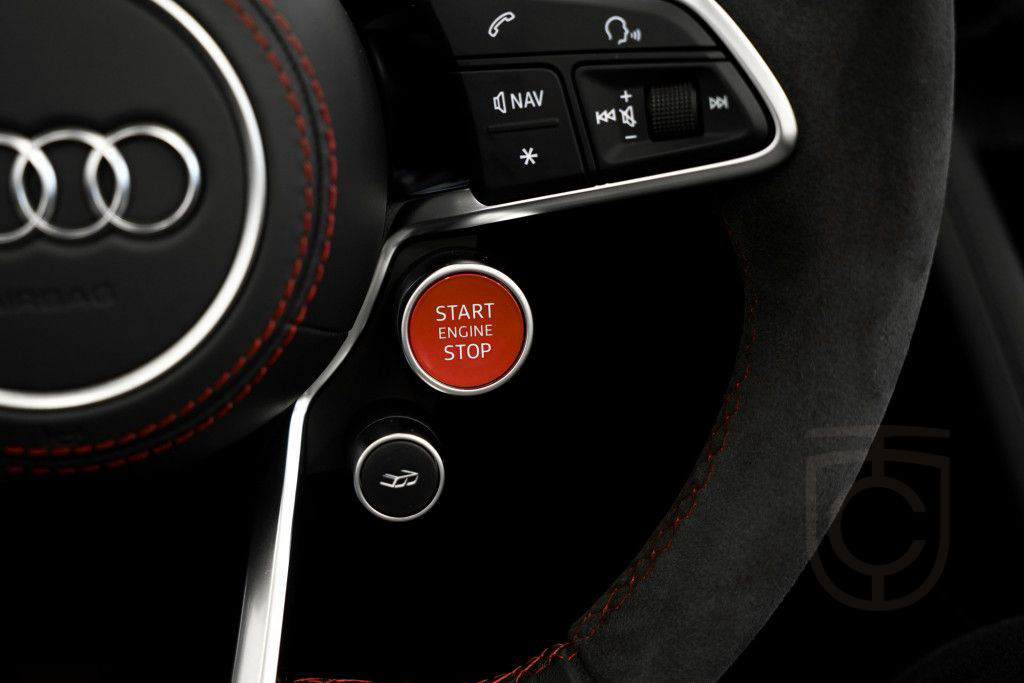 Audi R8 q. Spyder Performance *Carbon *20 *Keramik