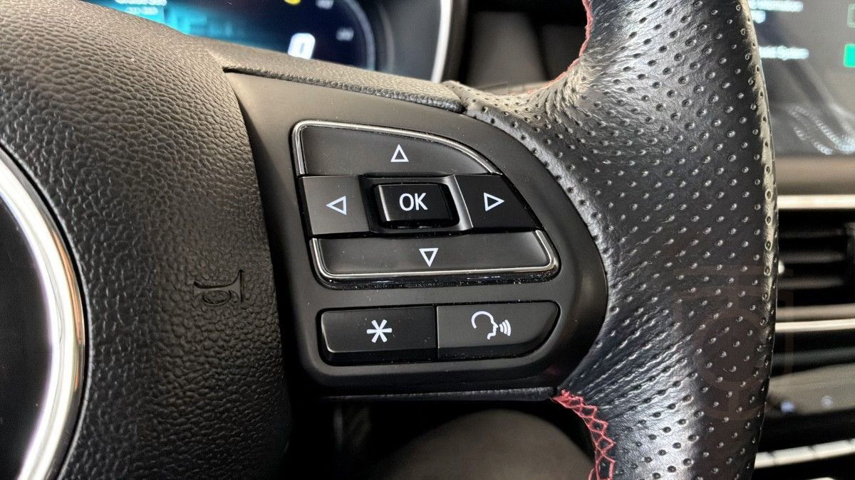 MG EHS PHEV