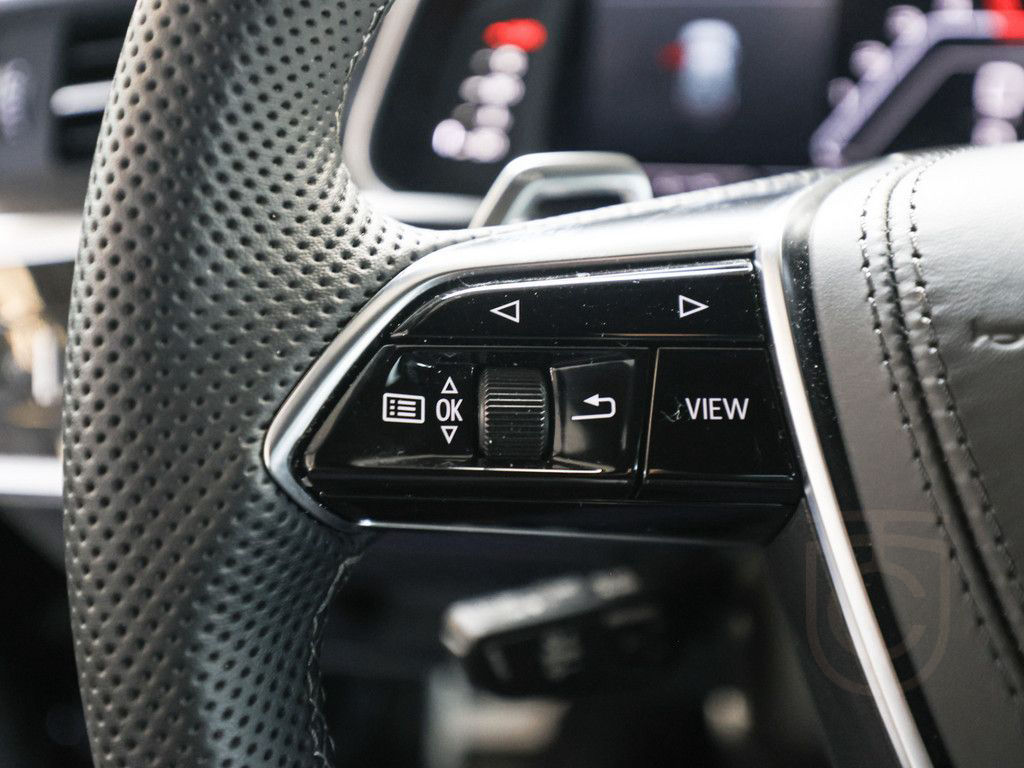 Audi RS6 Avant tiptronic AHK Standhz. B+O PANO