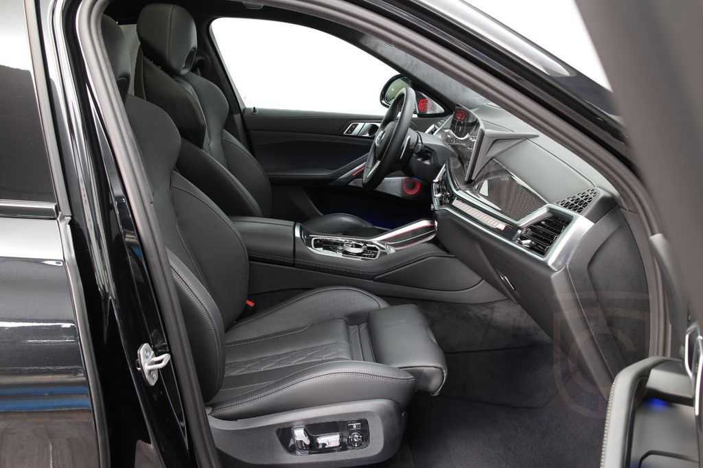 BMW X6 M60 i xDrive B&W HeadUp SoftClose AHK 22"
