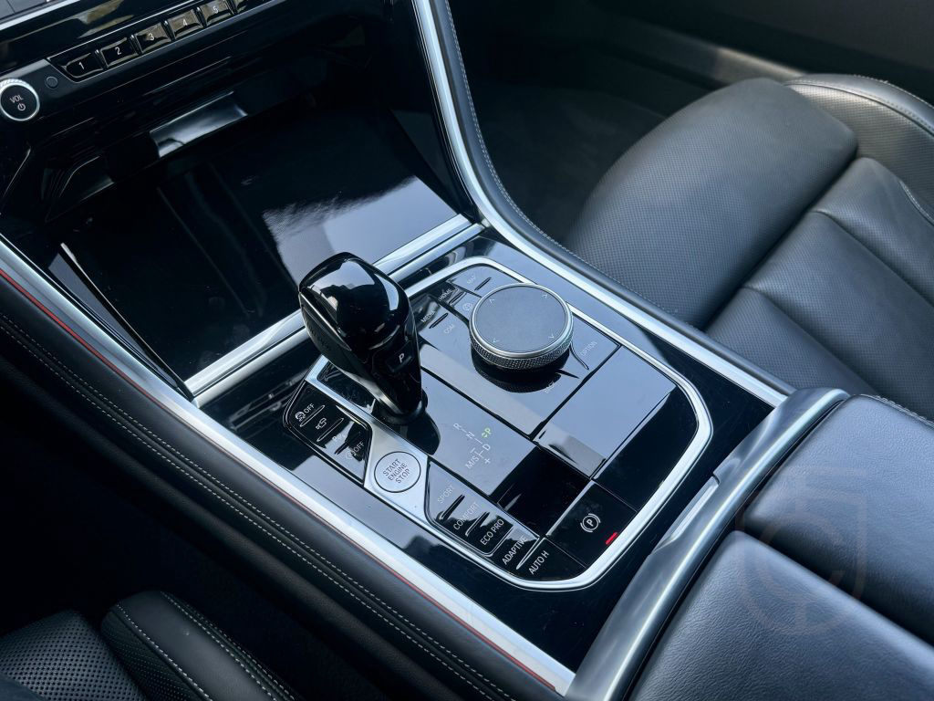 BMW M850i xDrive Coupé Sitzklima LEA ab 666 ohne Anz