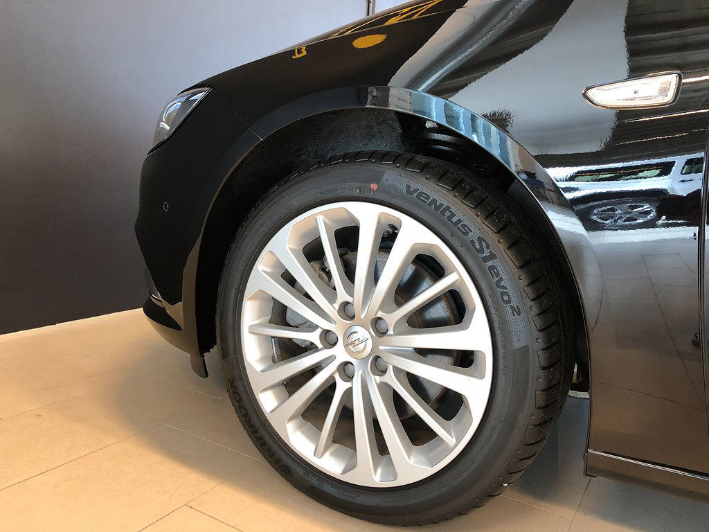 Opel Insignia kombi business  200hk aut *låg skatt*