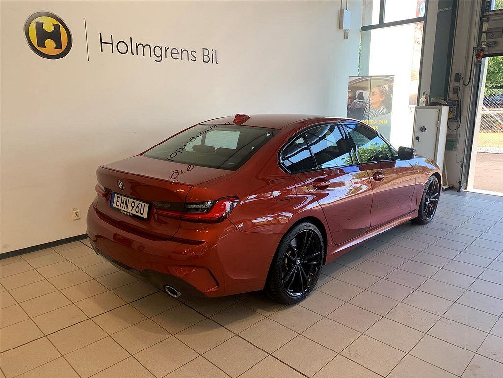 BMW 330 d M Sport Navigation Harman Kardon Innovation Skinn 19"