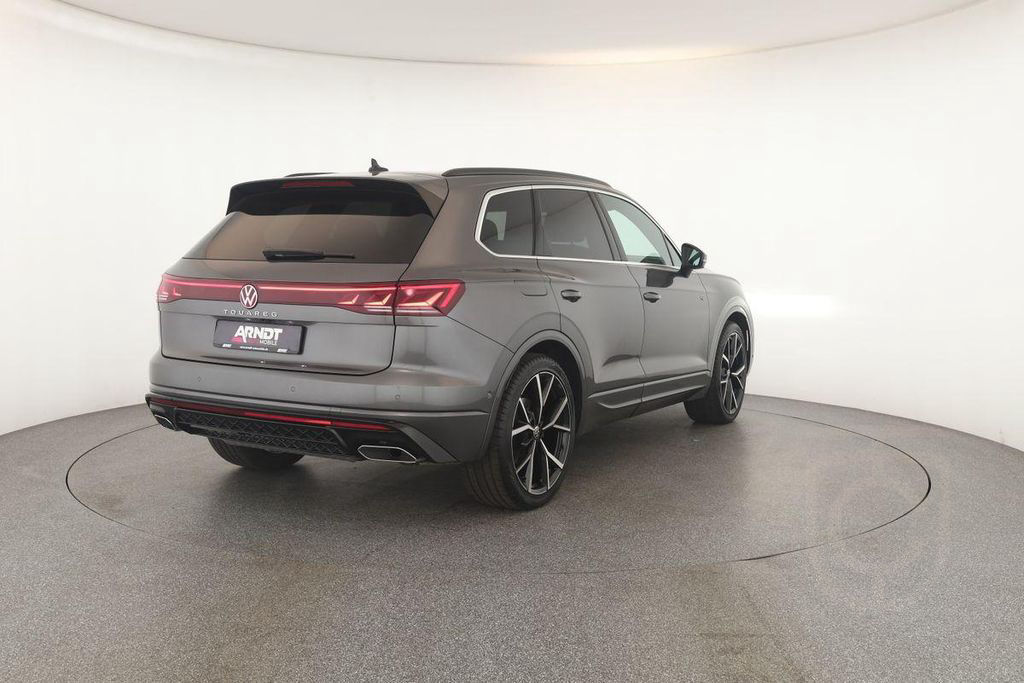 Volkswagen Touareg 3.0 TDI 4M R-Line Leder Pano DCC 22" AHK