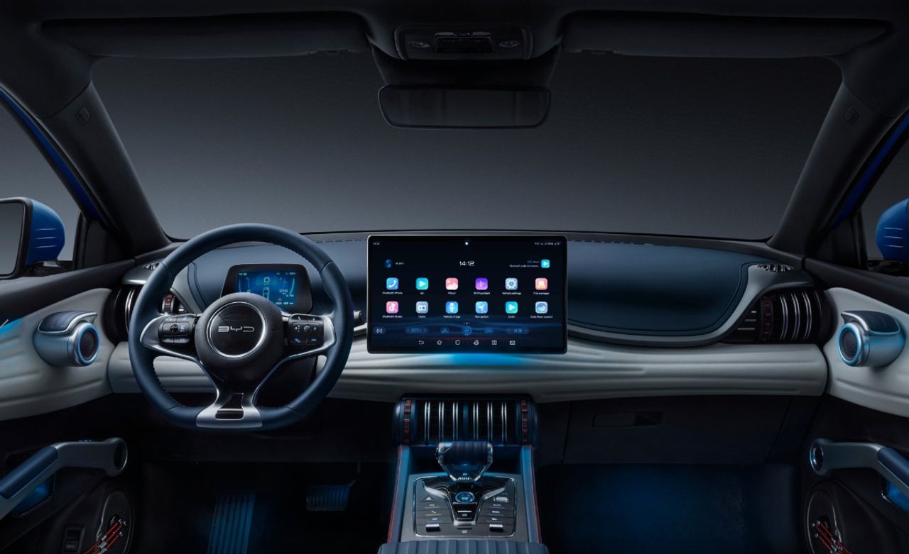 BYD ATTO 3 Comfort/MY2025/Tepelné čerpadlo/Panorama/V2L