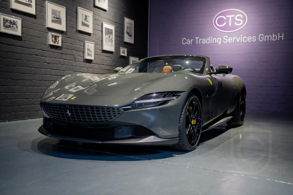 Ferrari Roma Spider / I Hand / 720 KM /