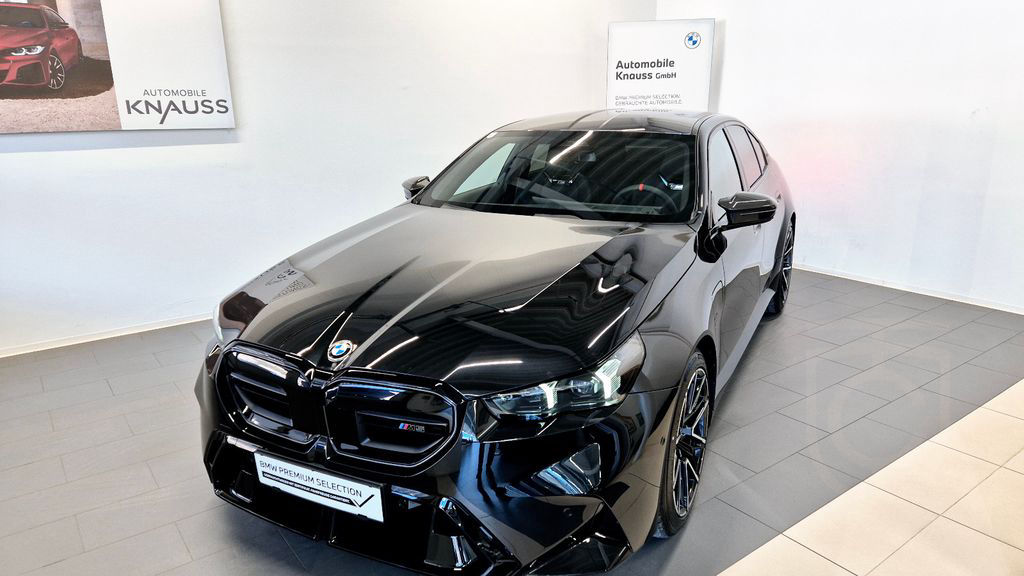 BMW M5 Limo G90 Ultimate Keramik Carbon B&W FULL!!!