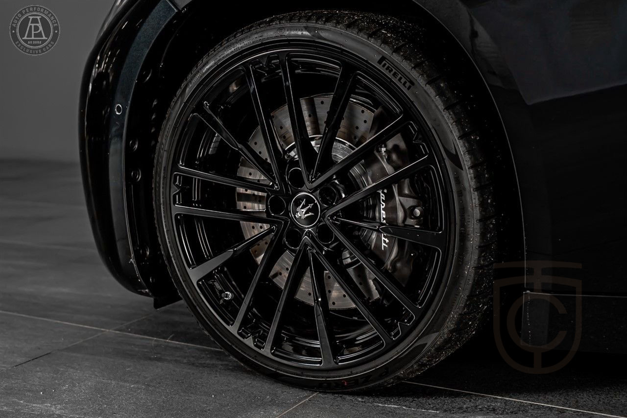 Maserati GranTurismo Modena Fabriksny