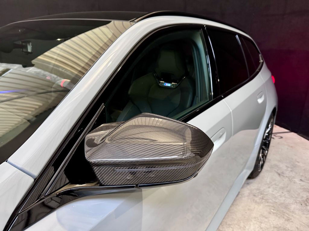 BMW M5 Plug-In Hybrid xDrive TOURING*PANO*AHK*CARBON