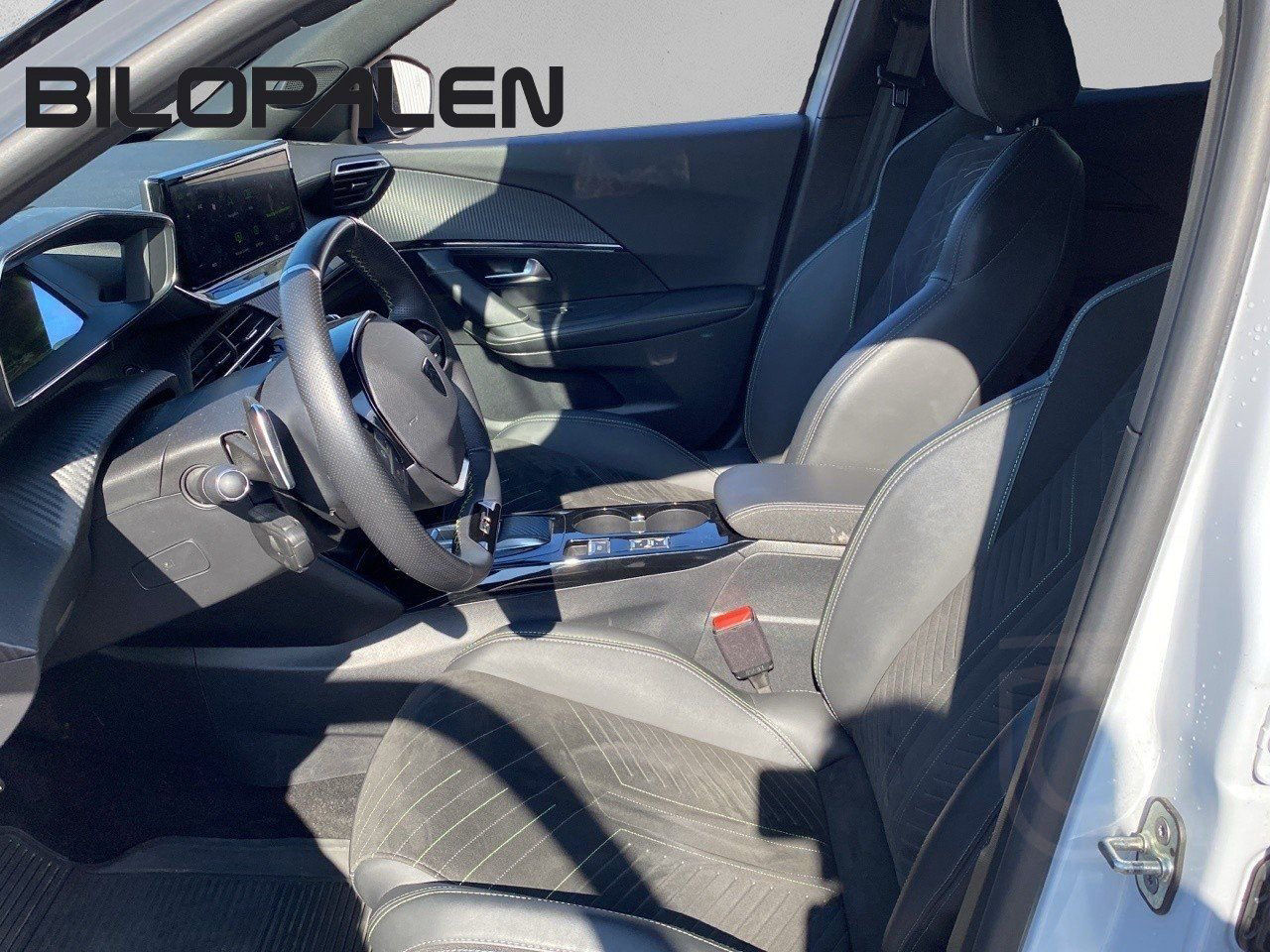 Peugeot 2008 GT 130 AUTOMAT