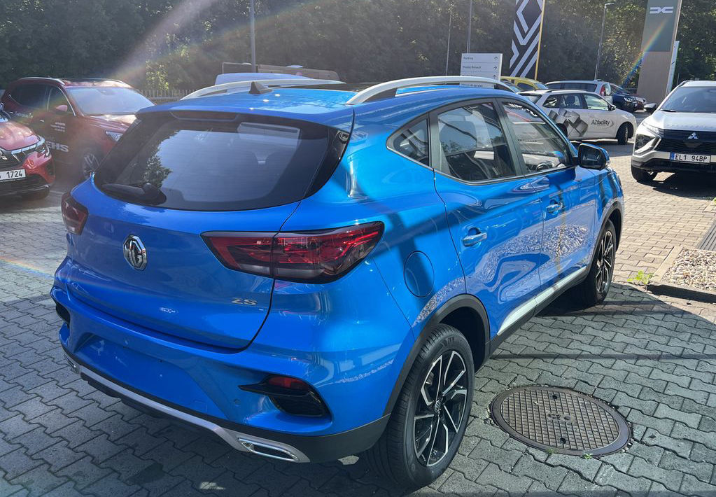 MG ZS EV