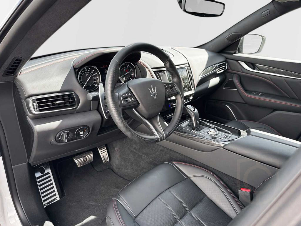 Maserati Levante Modena (Ultima)