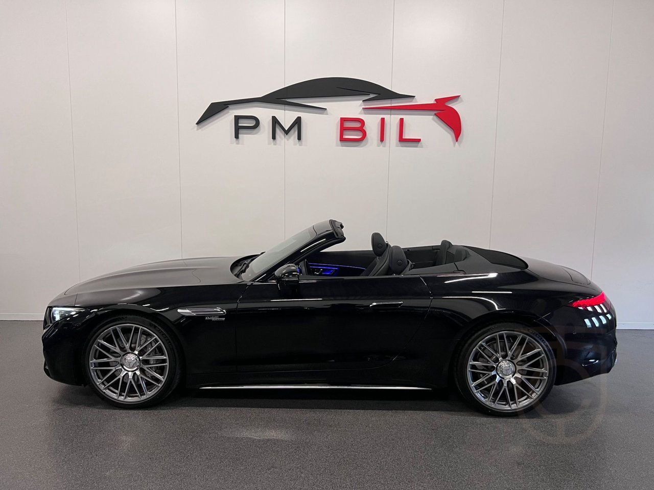 Mercedes-Benz AMG SL 43