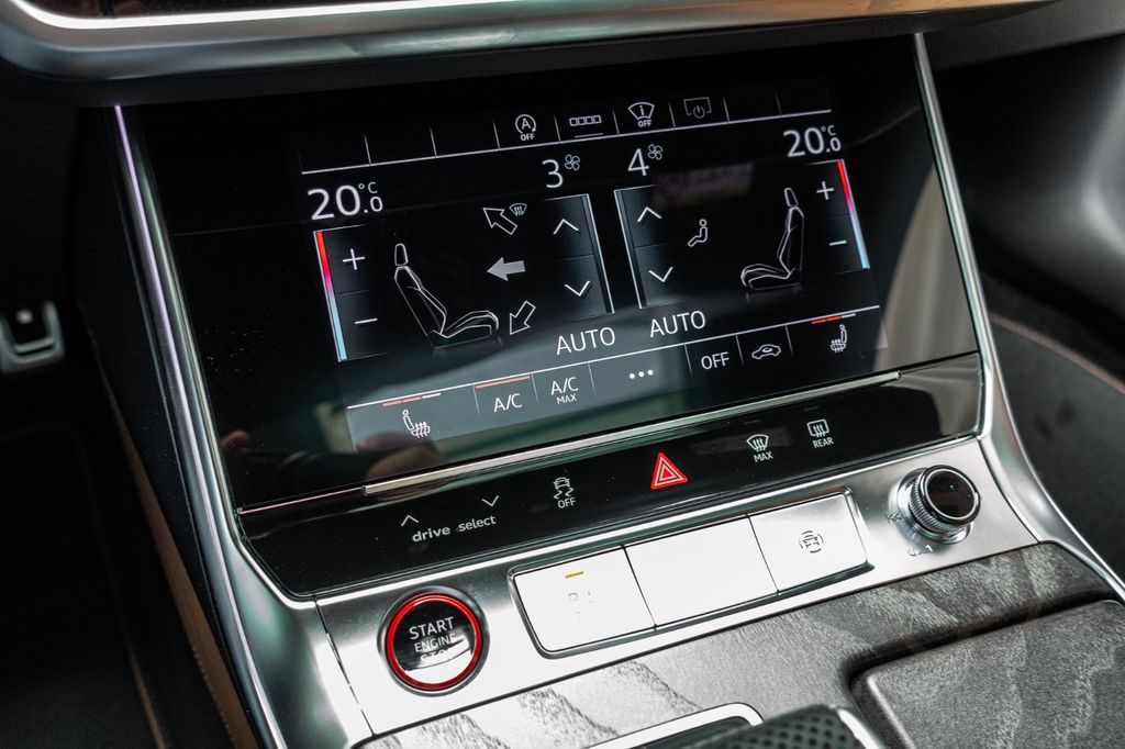 Audi S6 Avant EXCLUSIVE LUFT*B&O*SClose*PANO*HUD*21"