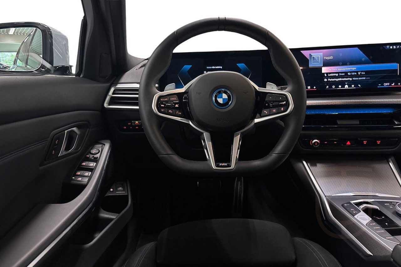 BMW 330e xDrive Touring M-Sport Pro