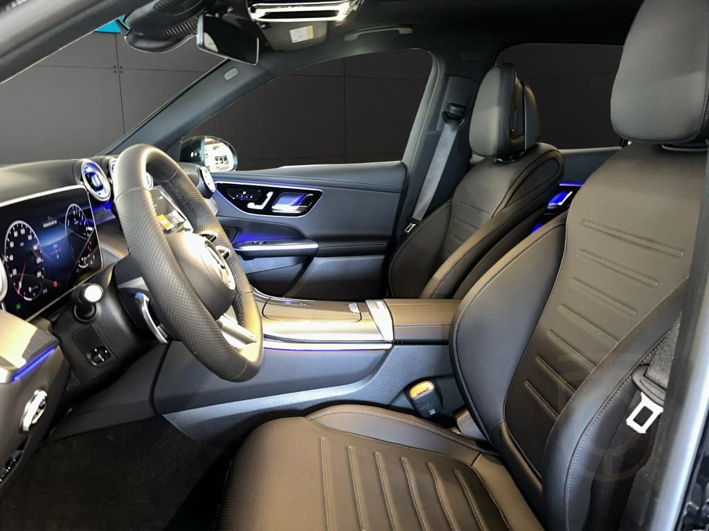 Mercedes-Benz GLC 300 e 4M EDITION AMG DISTRONIC PANO 360° AHK
