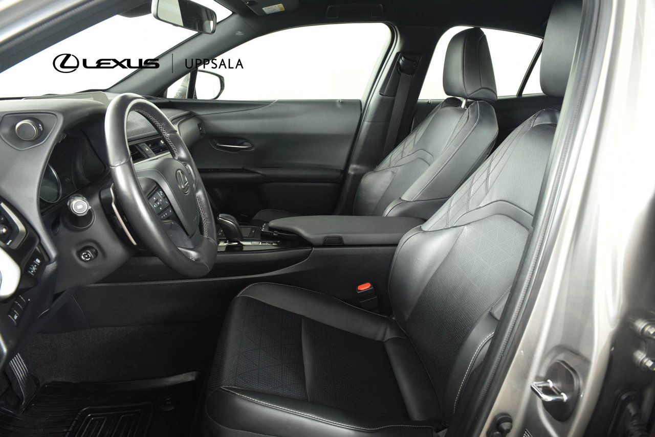 Lexus UX 300e Premium