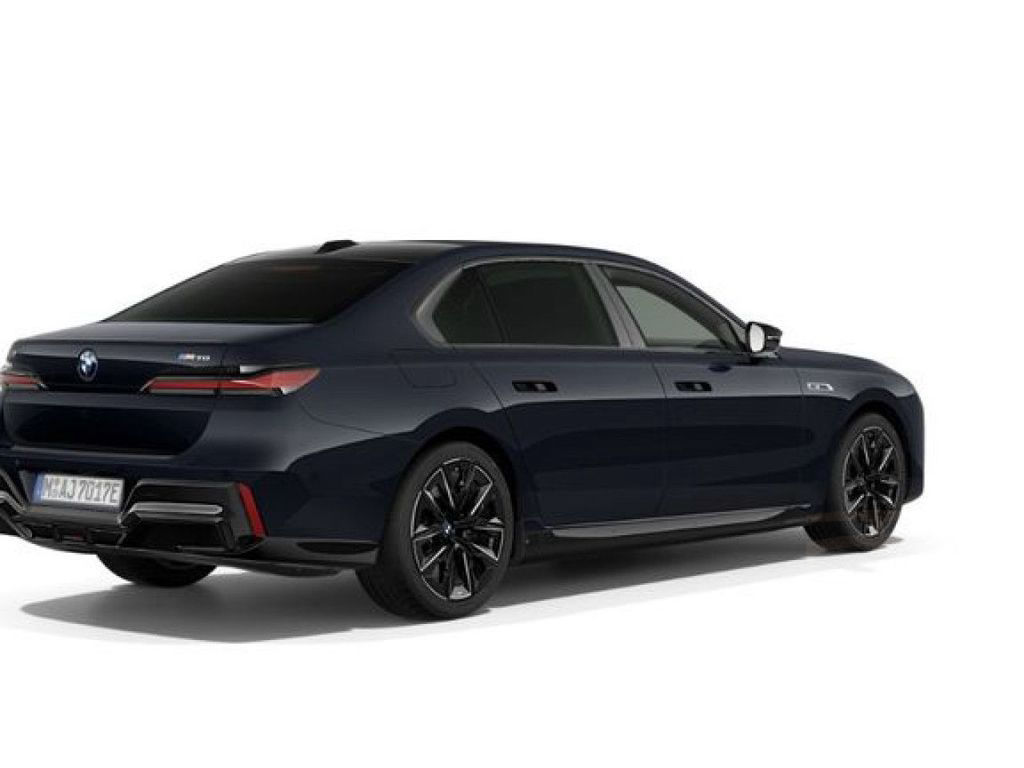 BMW i7 M70 Pro ExecutiveL AutoTür FondEnt SkyLou B