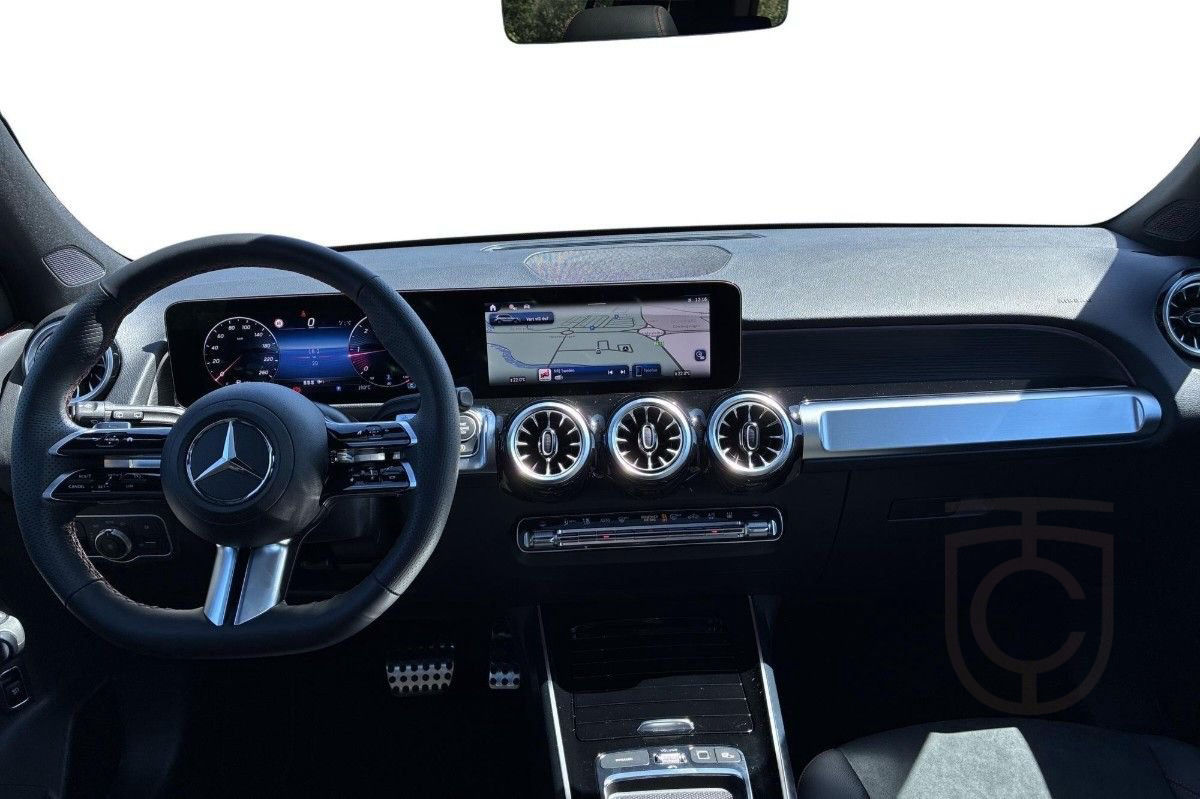 Mercedes-Benz GLB 220 d 4MATIC