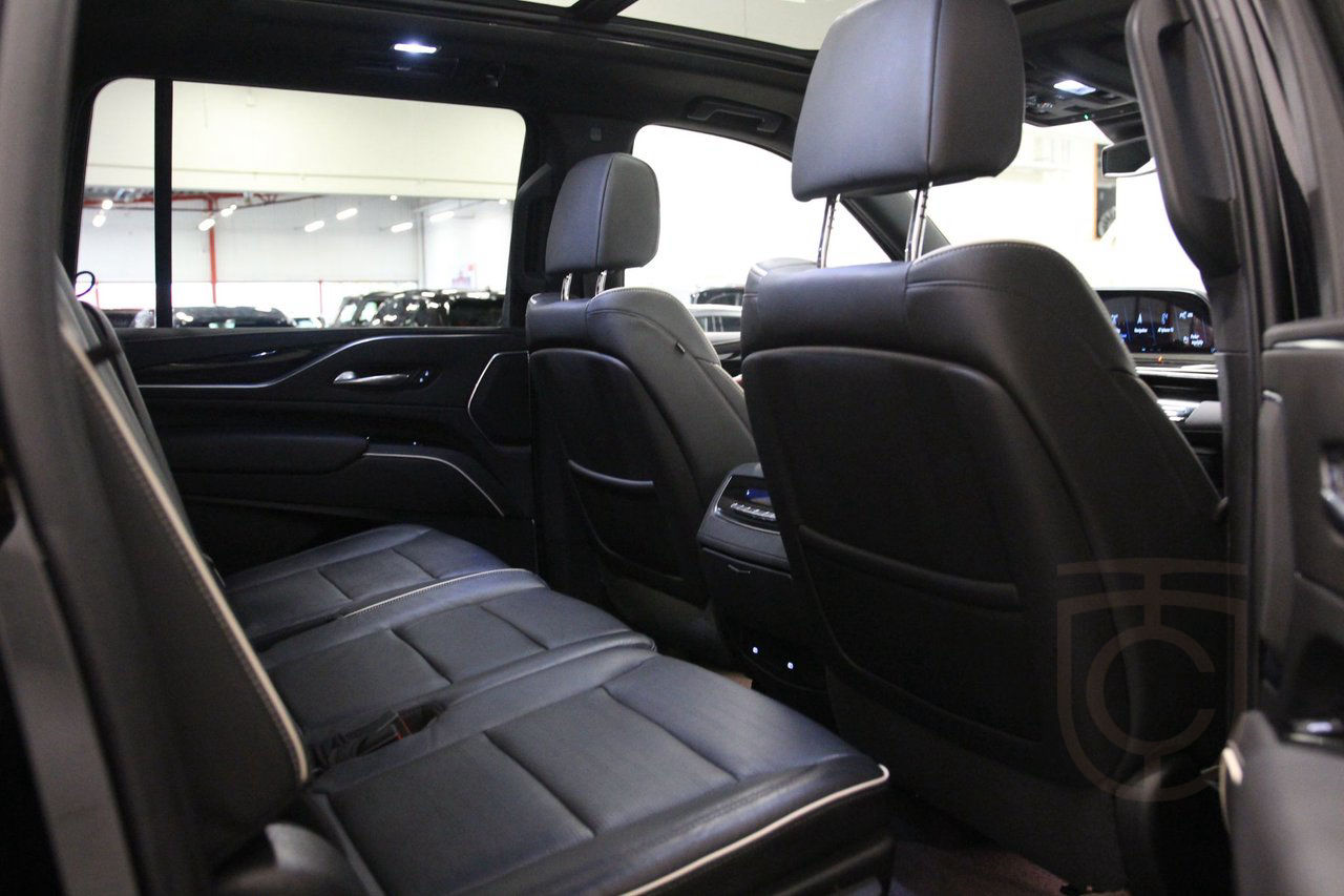 Cadillac Escalade ESV