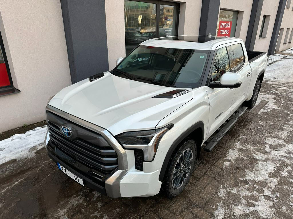 Toyota Tundra Crew Max Limited Hybrid Extra Lange