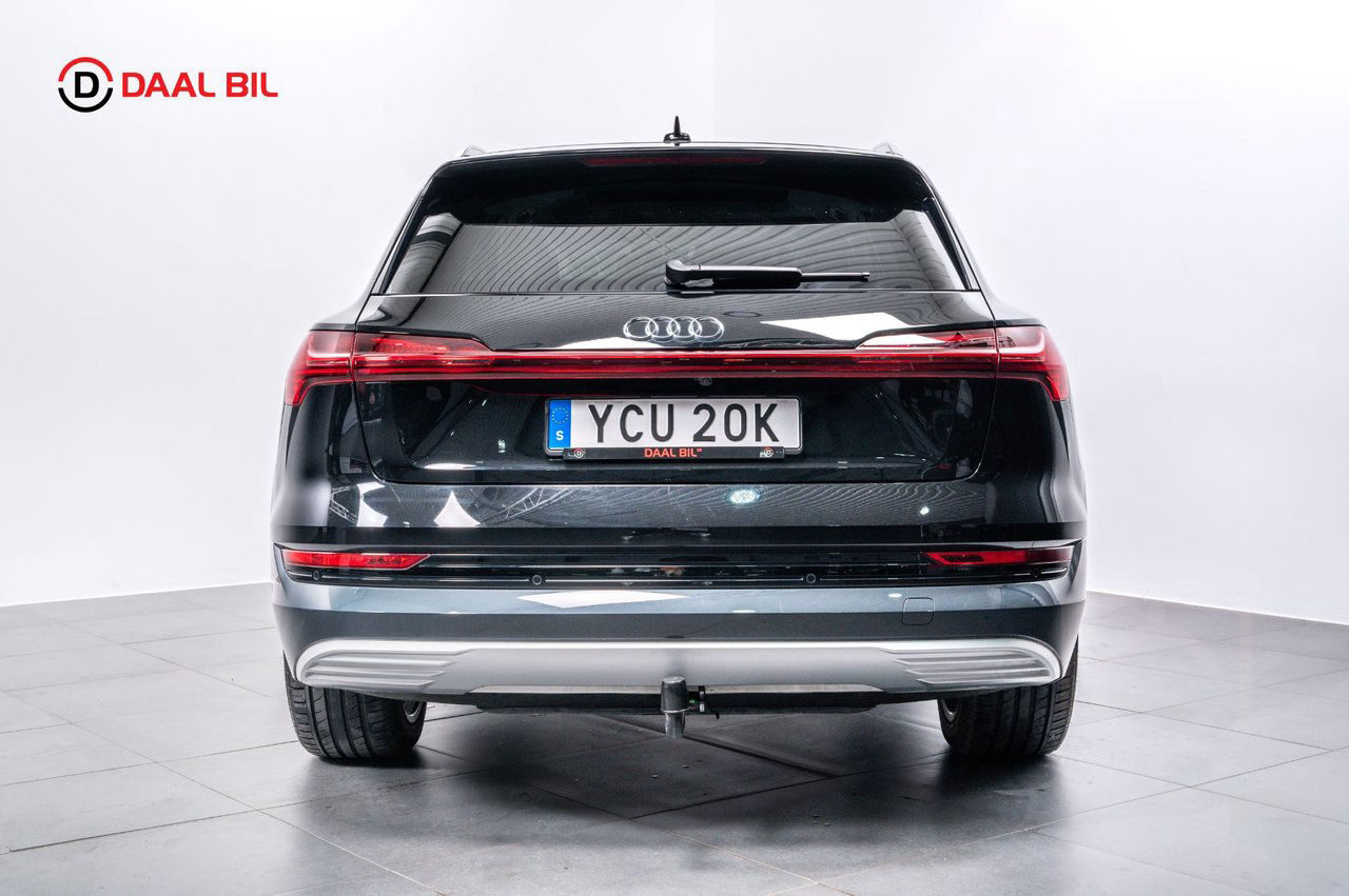 Audi E-Tron 55 QUATTRO