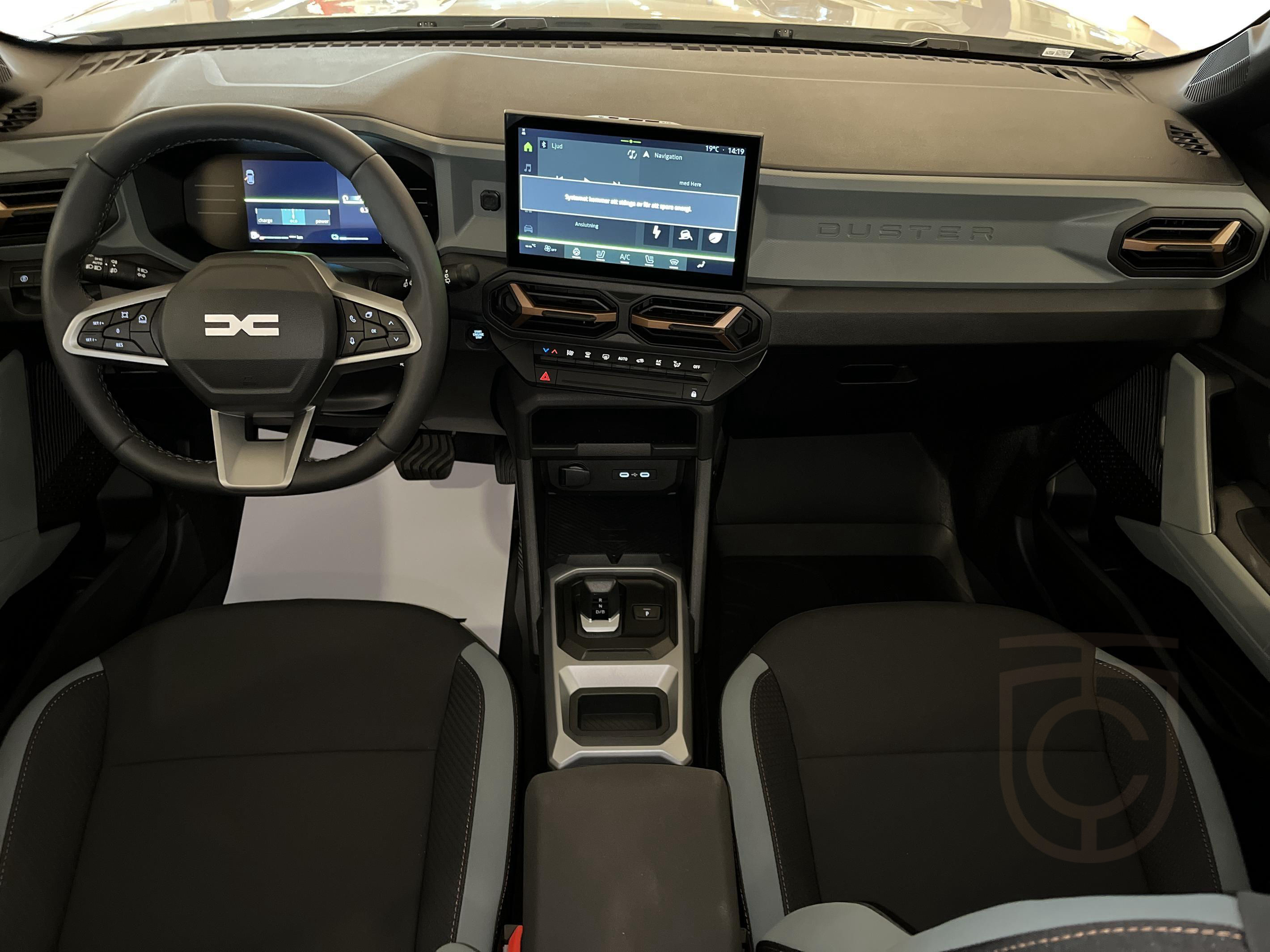 Dacia Duster HYBRID 140