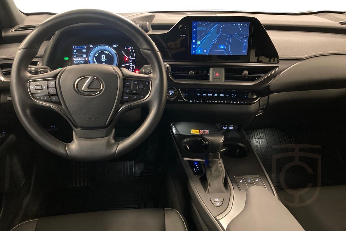 Lexus UX 250h