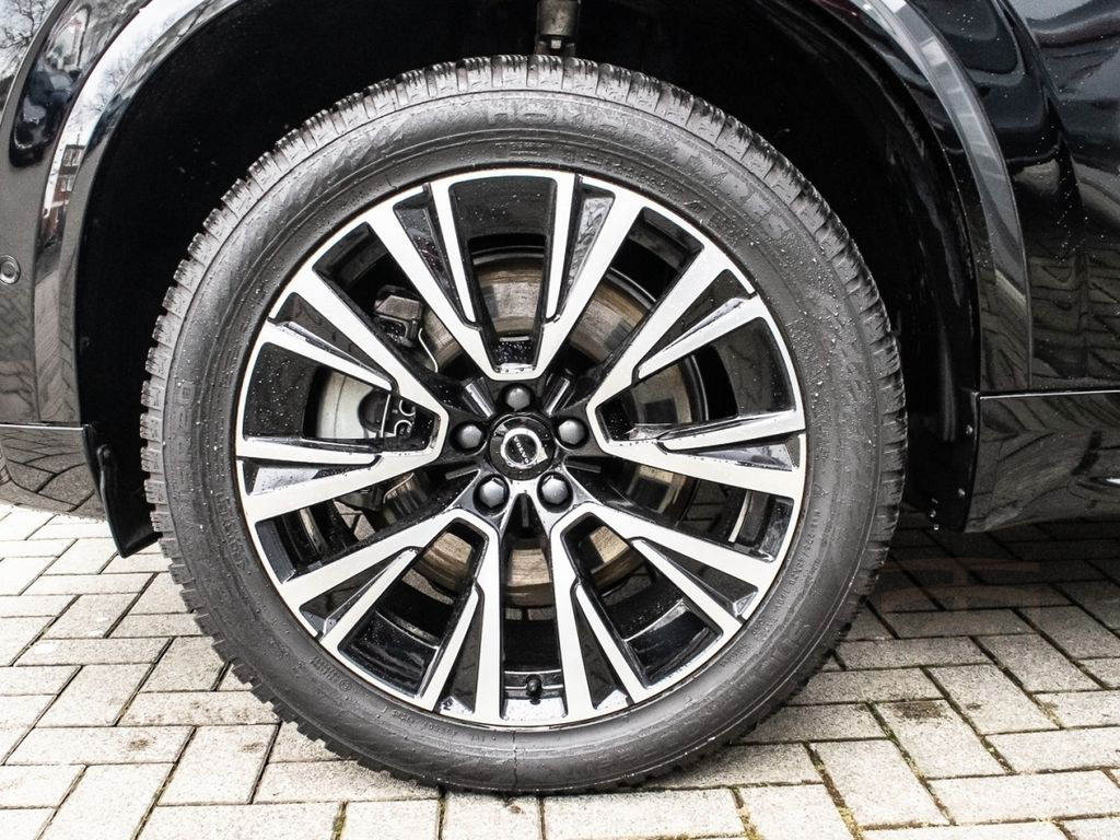 Volvo XC90 T8 AWD Hybrid Ultra Dark AHK