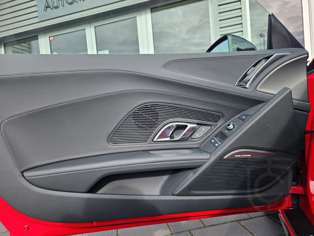 Audi R8 Coupe V10 5.2 FSI Performance*B&O*DYNAMIK*20"