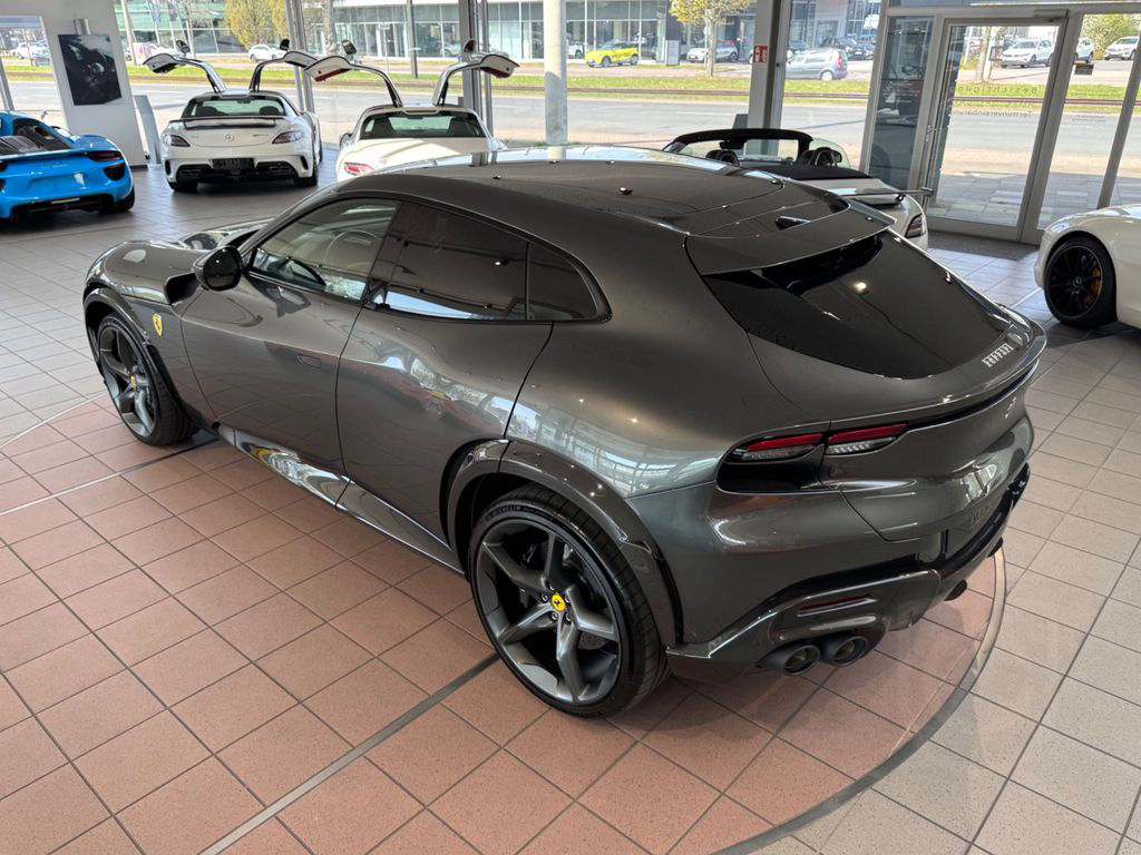 Ferrari Purosangue V12 CARBON/LIFT/PANORAMA