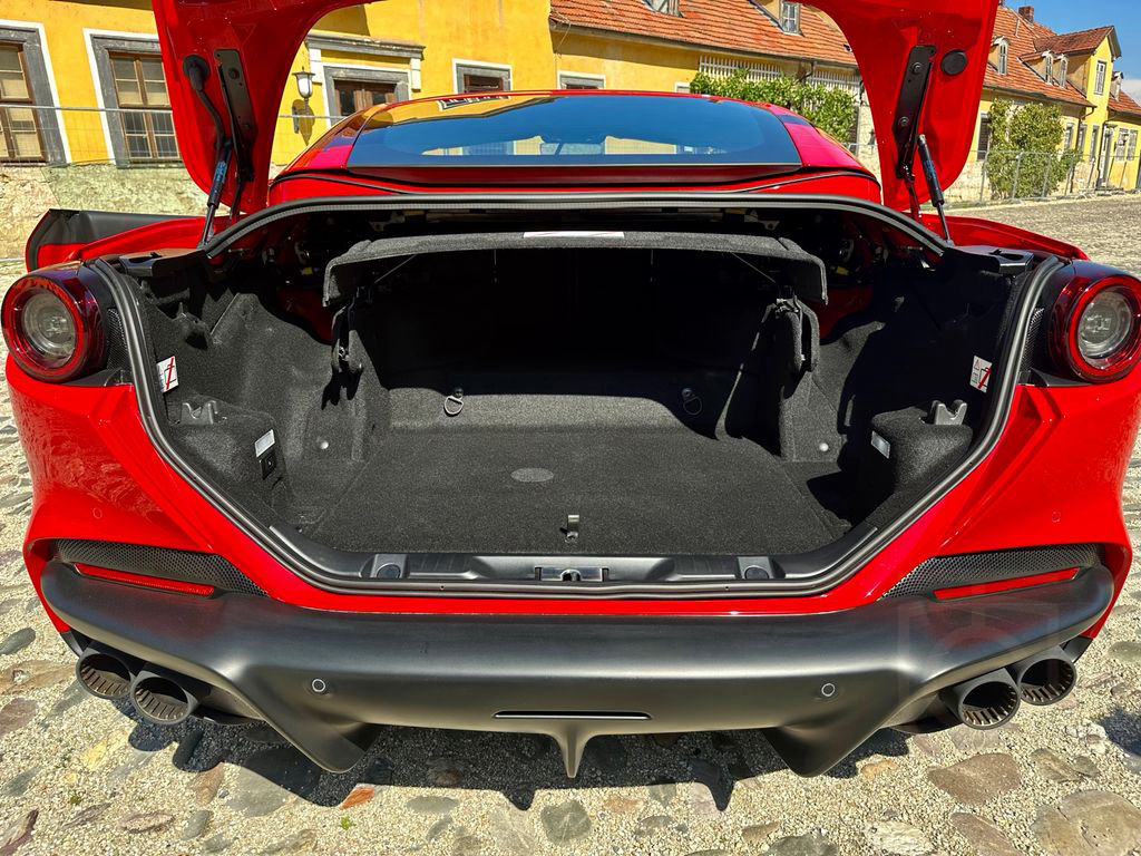Ferrari Portofino M Modificato adaptives LED Magnaride